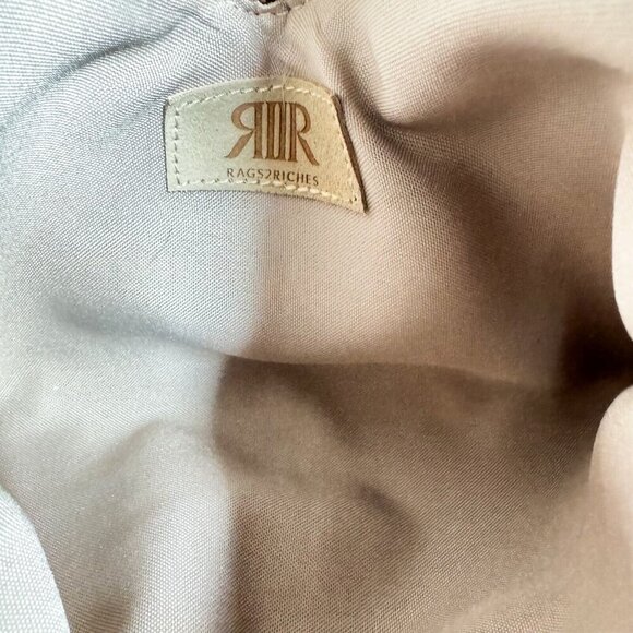 RIIR Blue Woven Floral Embroidered Unique Triangular Wristlet Bag - Picture 8 of 8